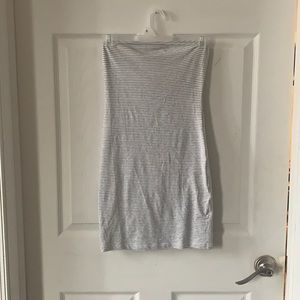 Simple dress, striped